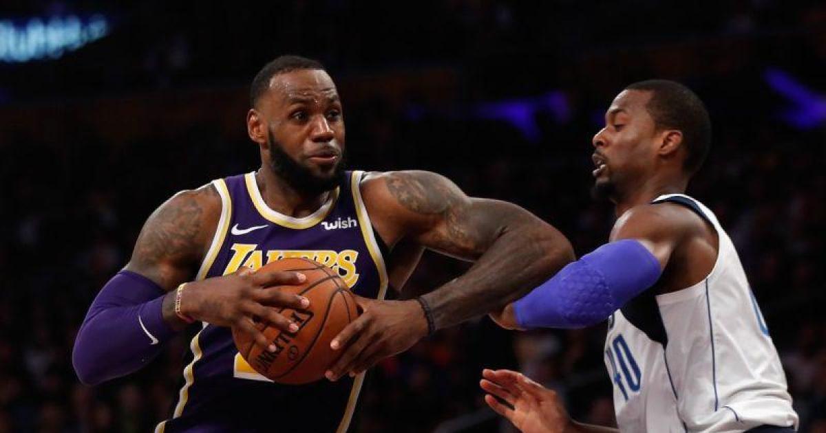 NBA Los Angeles Lakers Logran Una Sufrida Victoria Ante Los Mavericks