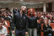 Los astronautas Pablo Álvarez Fernández y Sara García Alonso, recientemente seleccionados por la Agencia Espacial Europea para formar parte de su equipo, participan en un coloquio en el Salón de Actos de la Escuela de Ingenierías Industrial, Informática y Aeroespacial de la ULE