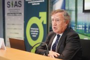 El presidente de la Cámara de Contratistas de Castilla y León, Enrique Pascual, hace balance de los últimos datos de licitación de obra oficial.
