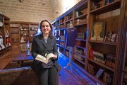 Laura Martín, en el interior del Castillo de Fuensaldaña