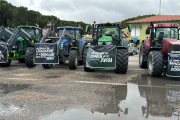 Los agricultores este sábado en Traspinedo. -E.M.