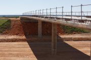 Puente entre los municipios de Olivares y Castrillo Tejeriego.- PHOTOGENIC