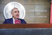 El rector de la Universidad de Valladolid, Antonio Largo, presenta las novedades que incorpora la oferta educativa de la UVa para el próximo curso 2020-2021. - ICAL