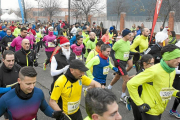 Algunos de los participantes en la carrera, entre ellos Ramiro Ruiz Medrano y Jesús Julio Carnero-J. Salvador