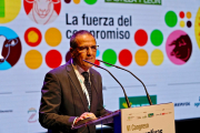 Fernando Antúnez interviene durante el Congreso de URCACYL celebrado en Zamora.- ArgiComunicación