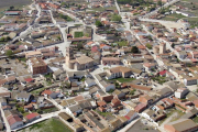 Vista aérea de la localidad vallisoletana de Alcazarén.-ICAL