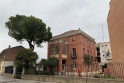 Emblemático edificio en el casco histórico de Laguna donde se va a impulsar el espacio joven. A.L.D.