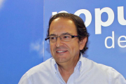 El senador leonés del PP, Luis Aznar-Ical