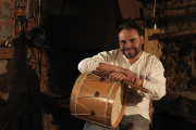 Luis Pedraza con un tamboril. - ARGICOMUNICACIÓN