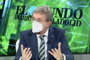 José Luis Almudí en el programa ‘La Quinta Esquina’, emitido ayer en La 8 de Valladolid. E. M.