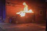 Furgoneta incendiada en Valladolid