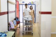 Comedor escolar para familias vulnerables en el colegio Iñigo de Toro