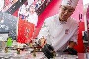 Los chef internacionales cocinan sus tapas en el Mundial del Valladolid.