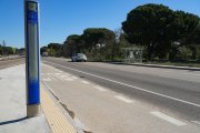 Juan García. 16/04/2026. Valladolid. Parada de autobuses urbanos junto al acuartelamiento Teniente Galiana en la carretera de Rueda. JUAN GARCÍA