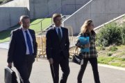 Representantes de Ágora Inversiones salen de Zorrilla tras la junta de accionistas que fijó la ampliación de capital en lka era Ronaldo.