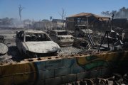 Un día después del incendio frente al colegio San Agustín, en Pinar de Jalón