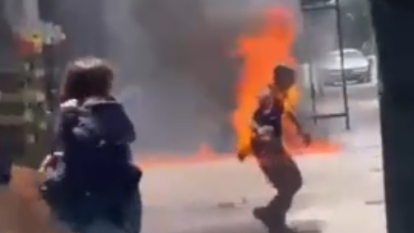 Un hombre se quema a lo bonzo en Burgos