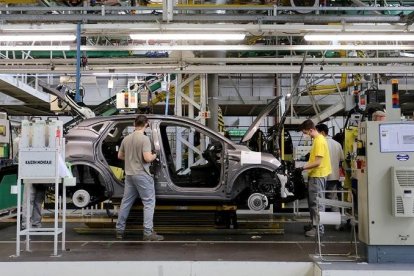 Fábrica de montaje de Renault.- E. M.