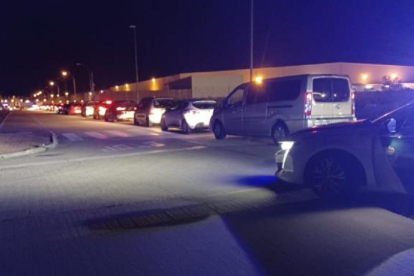Algunos de los coches identificados por la Guardia Civil en las carreras ilegales del polígono de Villanubla