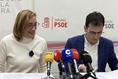 Rocío Anguita y Pedro Herrero, en la rueda de prensa de este martes