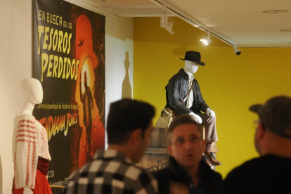 Exposición sobre Indiana Jones en el museo de la Ciencia.