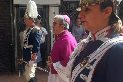 Luis Argüello, arzobispo de Valladolid, en la procesión por San Pedro Regalado.