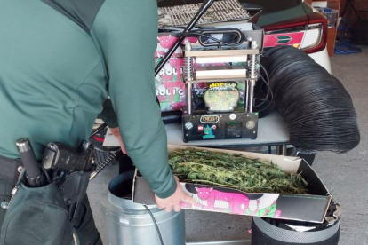 Materiales intervenidos por la Guardia Civil