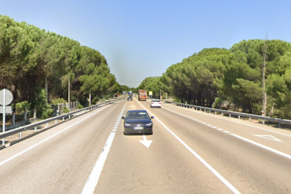 Tramo de la N-122 a la altura de Traspinedo, carretera donde tuvo lugar el accidente