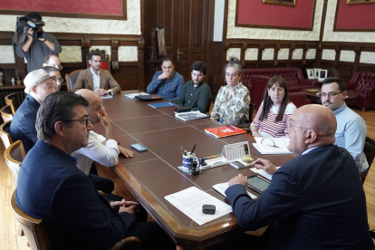 El alcalde Jesús Julio Carnero presenta el I Plan de Inclusión Social del Ayuntamiento de Valladolid 2024-2028