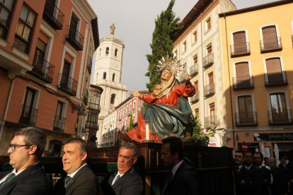 Traslado de la Dolorosa de la Vera Cruz a la Iglesia de San Miguel