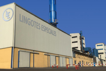 LINGOTES ESPECIALES - Archivo