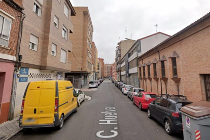 Una imagen de archivo de la calle Huelva