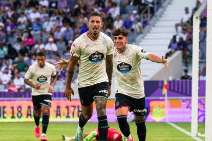 Marcos André y Koke celebran el 0-1 en Toulouse