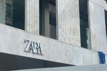 Logotipo de la nueva tienda Zara en la calle Constitución