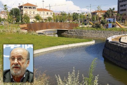 Plaza en la Ciudad de la Comunicación que llevará el nombre ‘Alcalde Javier León de la Riva’ junto a una imagen del ex regidor