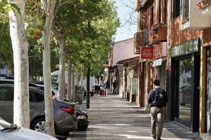 Transeúntes en la zona de la polémica.