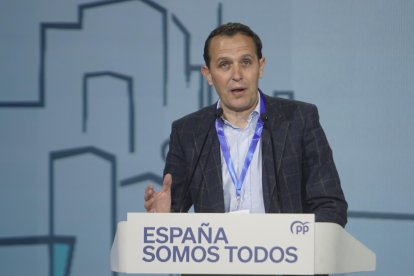 El presidente provincial del PP, Conrado Íscar, en Valladolid.