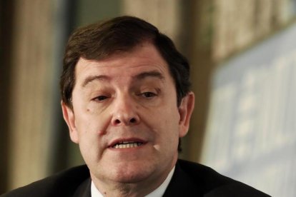 Alfonso Fernández Mañueco, presidente de la Junta de Castilla y León en el club de prensa