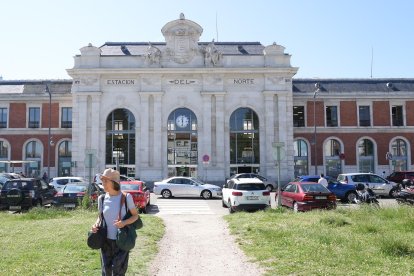 Edificio histórico de la estación de trenes, que pasará a tener un uso comercial.