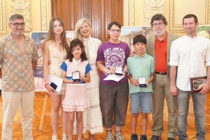 Carvajal e Irigoyen, con los galardonados