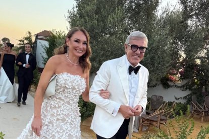 Uno de los momentos de la boda de José Moro, presidente de Bodegas Cepa 21, y Fátima Pereyra