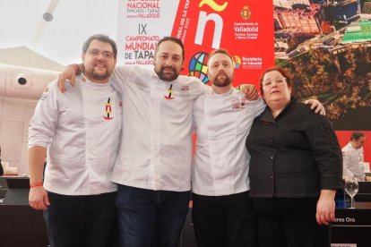 Los cuatro vallisoletanos participan en el concurso de pinchos y tapas