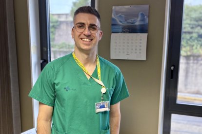 Rubén Varela Fernández, licenciado especialista en Farmacia Hospitalaria del Complejo Asistencial Universitario de León