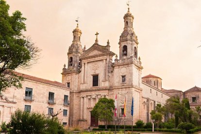 Fachada de la Iglesia del Monasterio 'La Santa Espina'