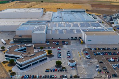 Vista aérea de la fábrica de Entrepinares en Valladolid