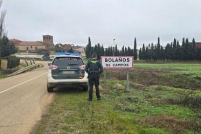 Guardia Civil en Bolaños de Campos.