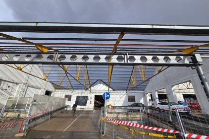 Trabajos en la zona del párking de la obras de la estación de Campo Grande en Valladolid.