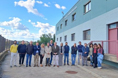 Los miembros de la Corporación Municipal, el alcalde del municipio en la Potabilizadora de Laguna de Duero