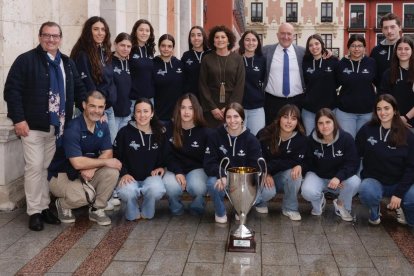 CPLV Panteras recibidas en el Ayuntamiento de Valladolid.