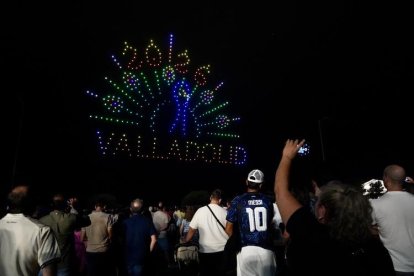 Espectáculo de drones en las fiestas de Nuestra Señora de San Lorenzo de Valladolid.